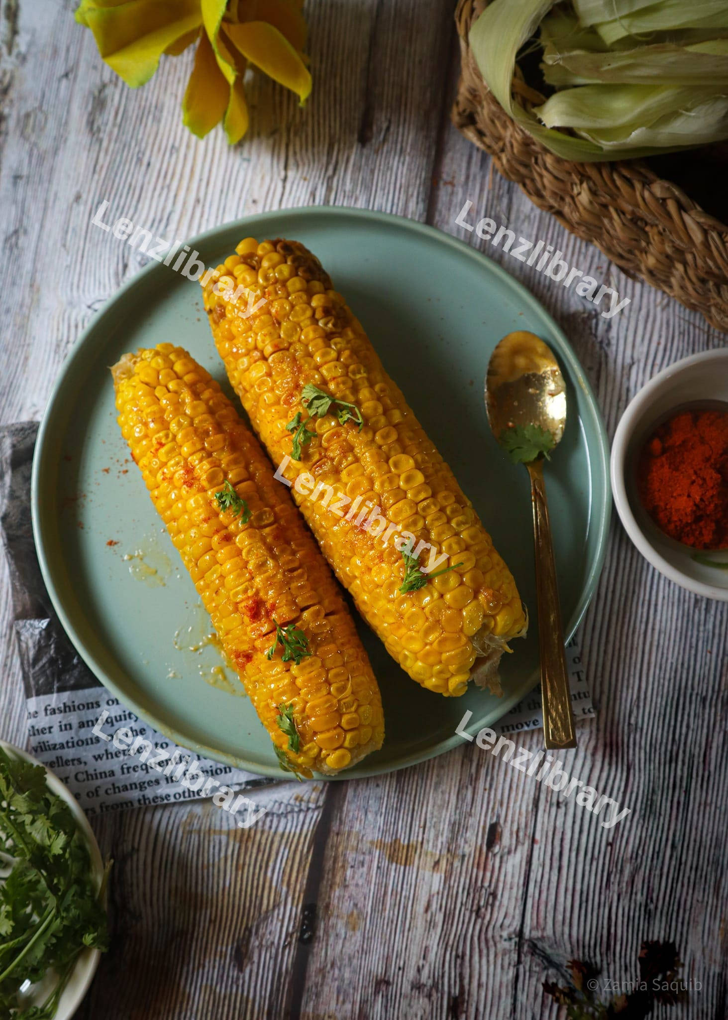Grilled corn cobs